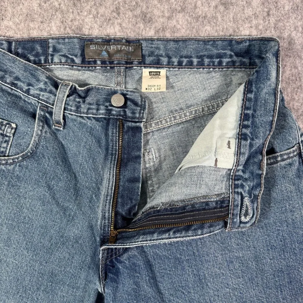 VTG Levis Silvertab Baggy Fit Jeans Mens 32x32 Measures 31x31 Blue Y2K USA Made